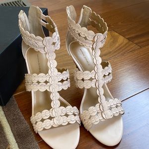 Banana Republic shoes